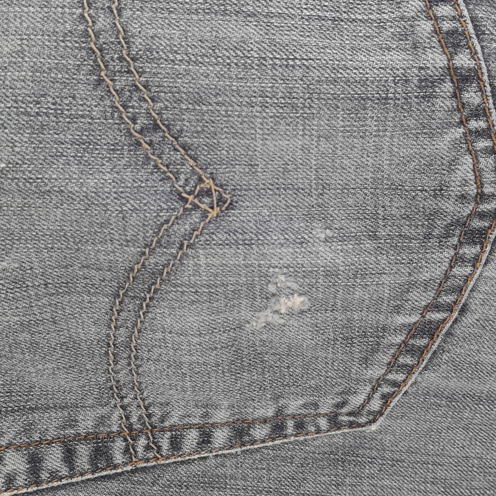 Levi's 527's 38x32 - Picture 3 of 5